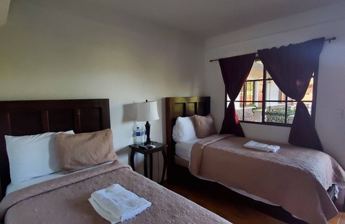 Concepcion de Ataco Hotel | Hotel & Restaurant Fleur de Lis