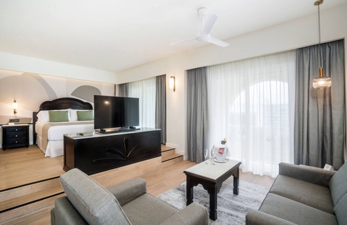 Flamingos Resort | Hotel Riu Palace Pacifico - Adults Only - All Inclusive