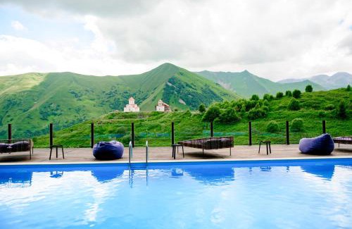 Kazbegi Hotel | Hotel Roshe Gudauri