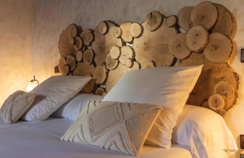 El Berrueco Hotel | Hotel Rural La Casona de la Dehesa