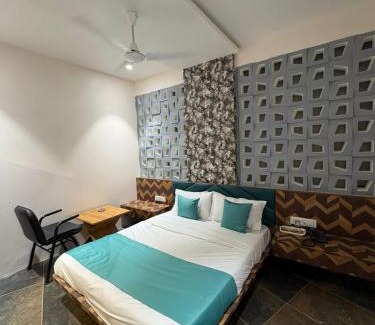 Ahmedabad Hotel | Hotel Shyam Villa