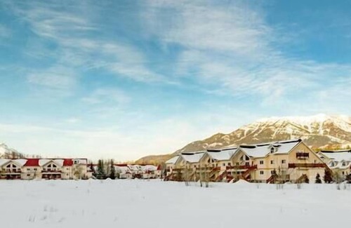 East Kootenay Apartment | Hotel Style Suite/New Mattress/Private