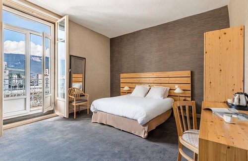 Secteur 1 Hotel | Hotel Terminus