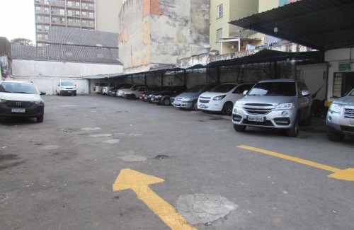 Santa Ifigenia Hotel | Hotel Tropicália próximo a 25 de março , Brás e Bom Retiro "Com estacionamento conveniado ao lado do hotel"