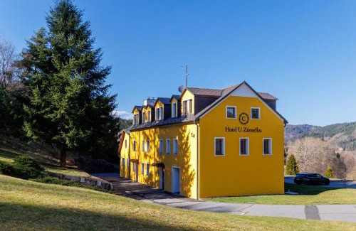 Cihelny Hotel | Hotel U Zámečku Cihelny