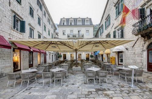 Kotor Old Town Hotel | Hotel Vardar