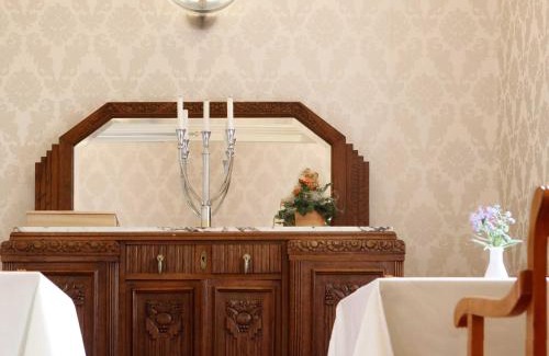 Gruenstadt Hotel | Hotel Villa Brenner