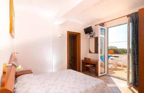 Succhivo Hotel | Hotel Villa Fumerie