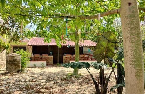 Izamal Hotel | Hotel y Museo Aldea Maya Toktli Orígenes - Suite Casa Maya Del Jabín - Alberca, Wifi Starlink, Tour Museo