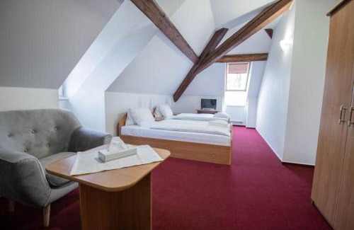 Raspenava Hotel | Hotel Zámeček Raspenava