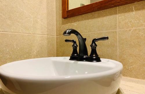 Aguas Calientes Hotel | Hotels In Machu Picchu With Laundry, Internet, Other