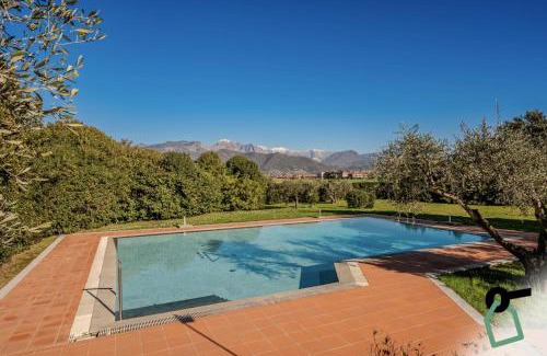 Ameglia Hotel | HOTIDAY Room Collection - Sarzana