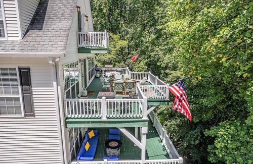 Smithville House | HotTub+Sauna 5 King Suites Arcade Rm FREE Kayaks Lake Access 17