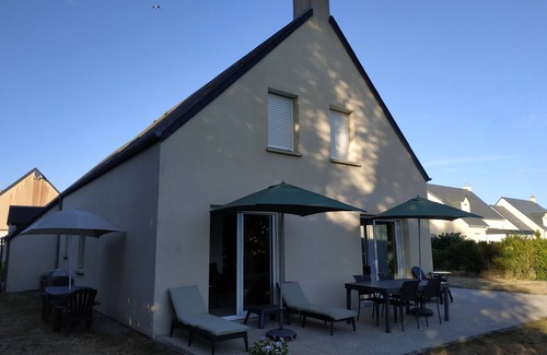 St-Georges-de-la-Riviere House | House with south terrace 2 km from the sea - St Georges-de-la-Rivière beach.