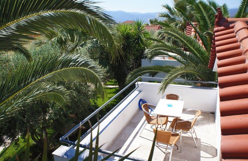 Paralio Astros House | Houdis Houses - Your own independent home in Greece for your vacation