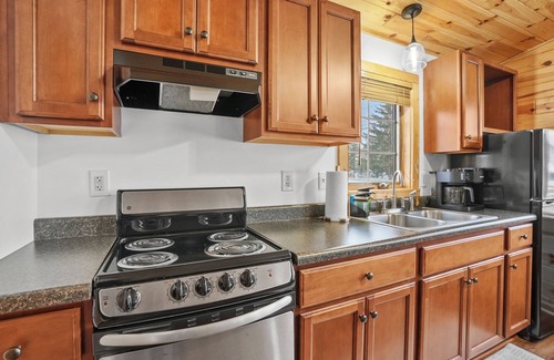 Prudenville House | Houghton Lake Hideaway - Water Front Home on Houghton Lake