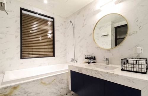 Jinhae Hotel | Hound Hotel Changwon - Jinhae Yongwon