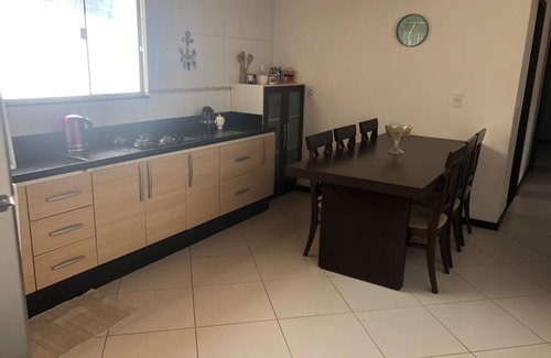 Praia da Armacao do Itapocoroi House | House 1 Km from Beto Carrero