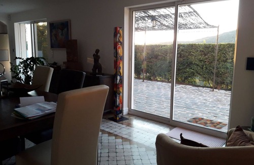 La Treille Villa | House 160m2 at the foot of GARLABAN