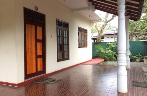 Hikkaduwa House | House 2 storey.