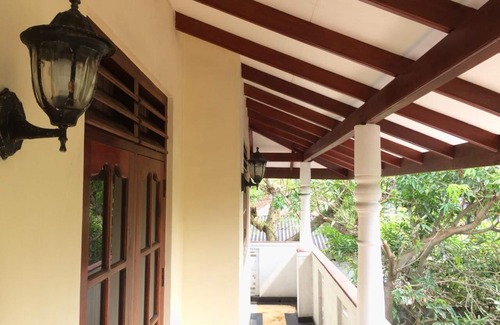 Hikkaduwa House | House 2 storey.