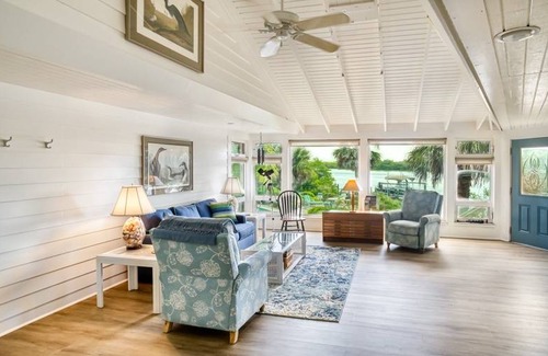 Wulfert House | House ∙ 3 bedrooms ∙ 8 guests