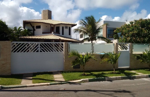 Centro House | HOUSE 4 SUITES, DEPENDENCE, POOL, BALCONIES, GARAGE AND BARBECUE