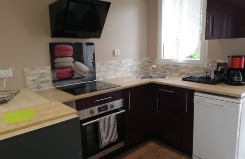 Portbail House | House 42 m2, 200 m from the sandy beach, with enclosed garden and parking.