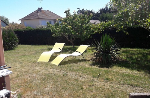 Portbail House | House 42 m2, 200 m from the sandy beach, with enclosed garden and parking.