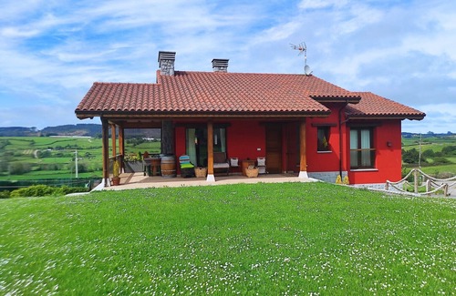 Carreno House | House 5 km from Gijón