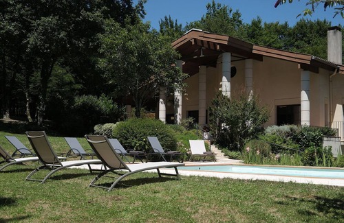 Trelissac Villa | House 5 minutes from the center of Périgueux (two swimming pools, hammam, fitness)