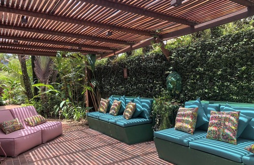 Camburi House | House 50 m from the beach in a different condominium, total privacy Camburizinho