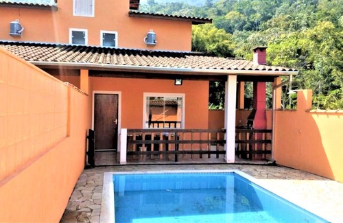 Mococa House | House 8Q - 2 Pools - Cond. Closed - Next Beach