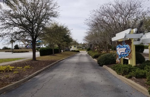 Brunswick House | House at the Lakes, fishing , nearby boat ramps, Parks and minutes from Beaches