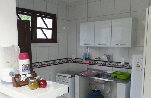 Itaparica House | House (B) 3/4 100m from the beach, garage, suite, patio in the center of Itaparica