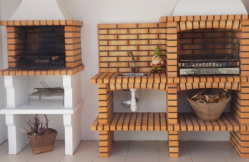 Magoito House | House, beautiful garden & playground near the beach
