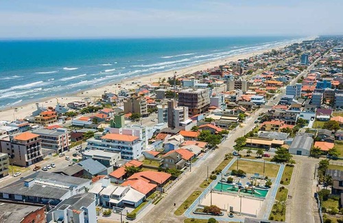 Balneario Arroio do Silva House | House by the sea
