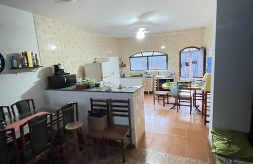 Mongagua House | House in front of the sea in Mongagua. Spacious for the whole family