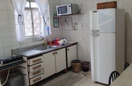 Sao Joao House | house with WiFi in Guarulhos you can share room and kitchen and hall with tv