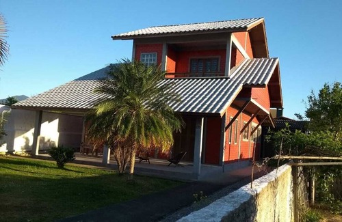 Praia do Sonho House | House 100 meters from the sea