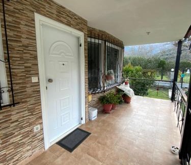 Stavros House | HOUSE BTS(BY.THE.SEA)