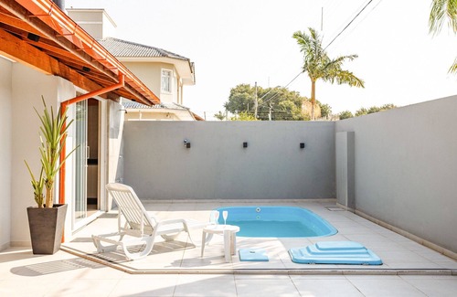 Daniela House | House by the sea with swimming pool! Daniela Beach - Florianópolis