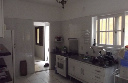 Camburi House | HOUSE CAMBURIZINHO WITH SWIMMING POOL 200 MTS FROM THE BEACH 5 BEDROOMS FOR 12 PEOPLE