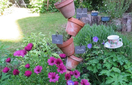 Mamers Cottage | House classified "4 ears". Enclosed garden. In historic district. 2 h from Paris