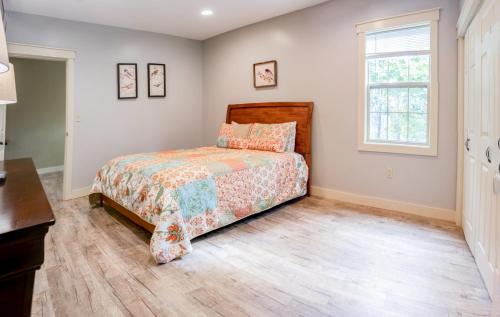 Ellsworth House | House close to Acadia National Park