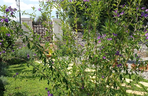 Castellana Grotte Villa | House - detached villa with large garden between Alberobello and Monopoli