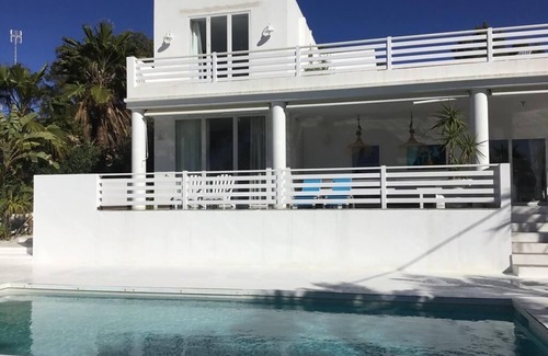 Cala Comte House | House with pool near the beach in Ibiza