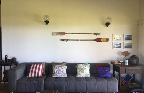 Barra do Gil House | House facing the sea and on the best beach in Penha