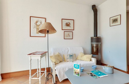 Sarzeau Ski Chalet | House for 5 with a garden, 300m from the beach