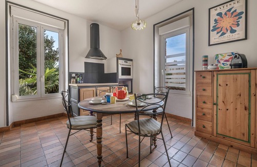 La Bernerie-en-Retz Ski Chalet | House for 6 in Bernerie , 270m from the beach